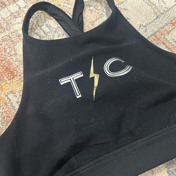 ALO Yoga Black Cross-Back Bra - Picture 5 of 5